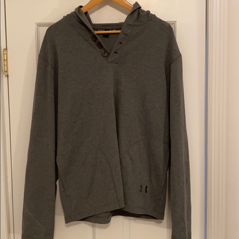 Under Armour Large Grey hooded sweatshirt